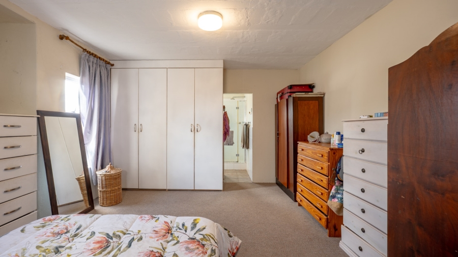 3 Bedroom Property for Sale in Struisbaai Western Cape